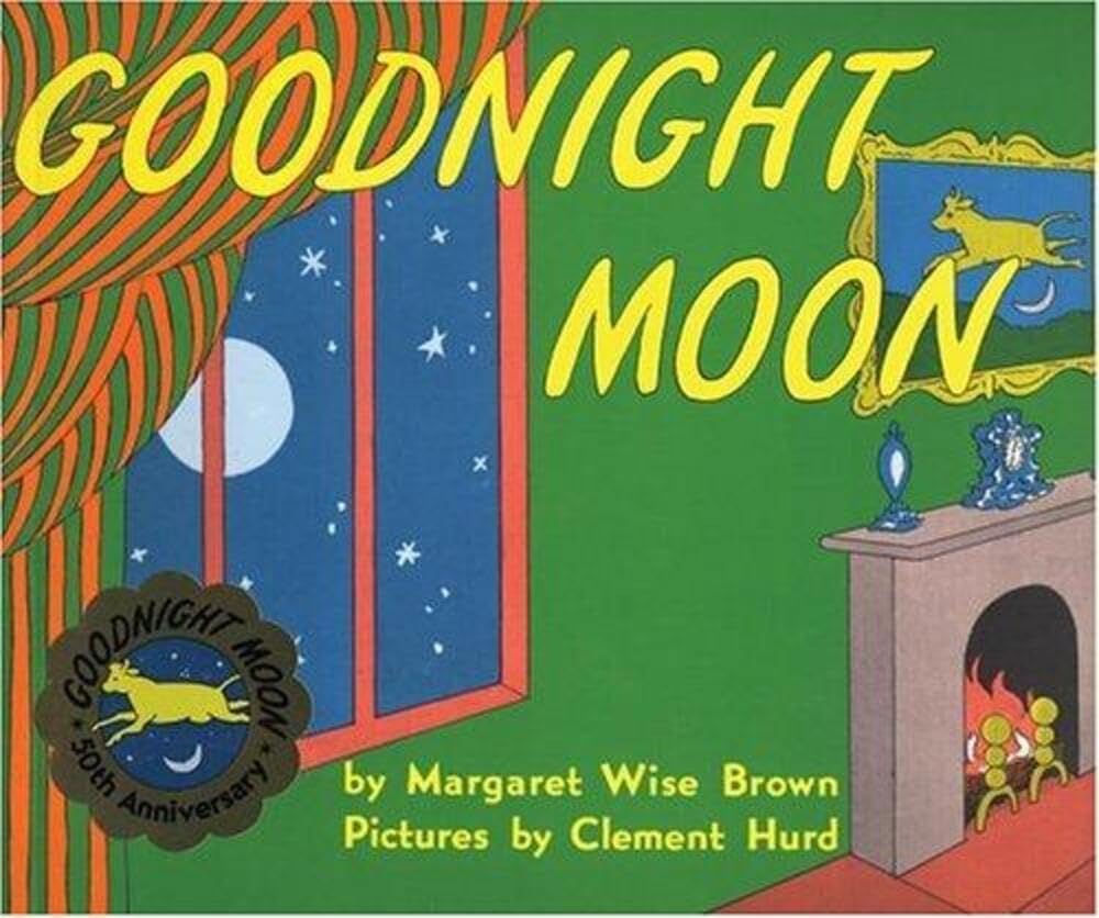 Goodnight Moon: A Beloved Bedtime Classic Featuring a Bunny Saying Goodnight